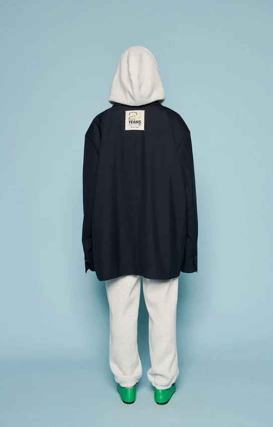 Blazer unisexe Ayani - 20 ans Référence : AYA15A20H26
