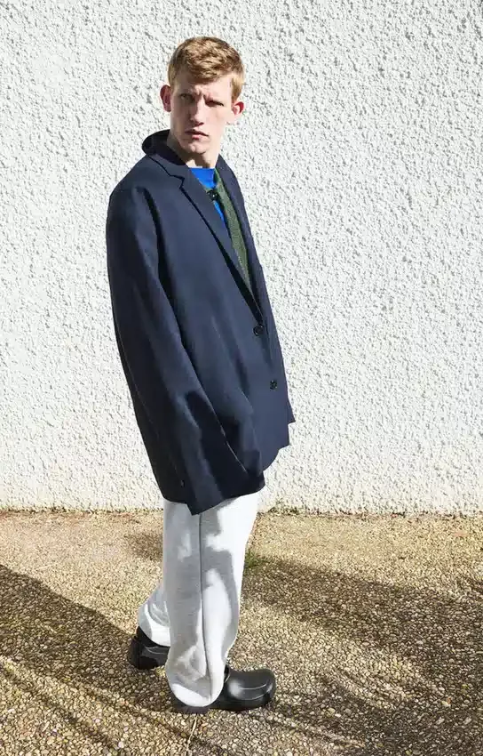 Blazer unisexe Ayani - 20 ans Référence : AYA15A20H26