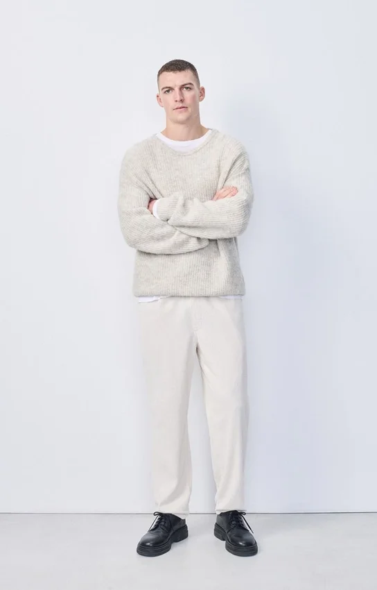 Pull pour homme East Référence : MEAST18DE26