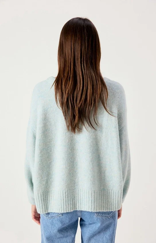 Pull femme East Référence : EAST18VH26