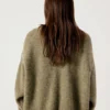 Pull femme East Référence : EAST18VH26