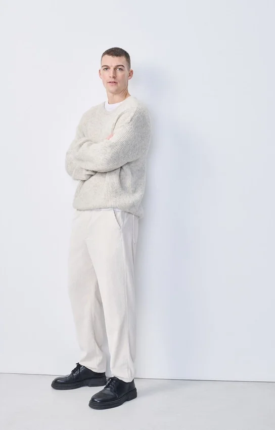 Pull pour homme East Référence : MEAST18DE26