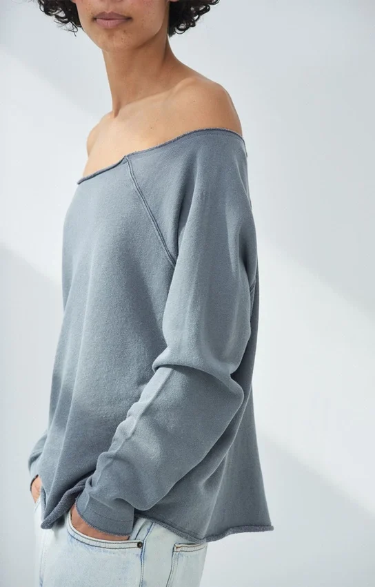 Sweat-shirt femme Vibtown Référence : VIB03BH26
