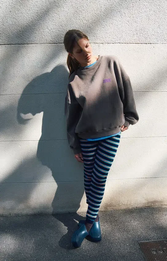 Sweat-shirt pour femme Plizzy Référence : PLI03CH26