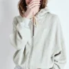 Sweats à capuche pour femme Kodytown Référence : KOD03EH26