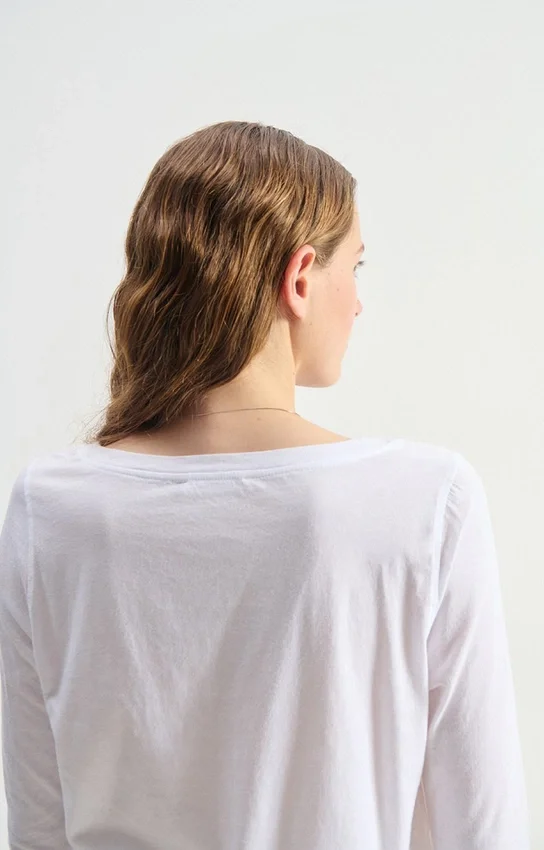 T-shirt femme Apoly Référence : APO02AH26