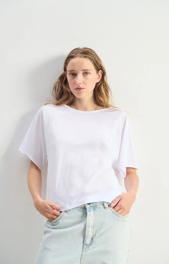 T-shirt femme Apoly Référence : APO02CH26