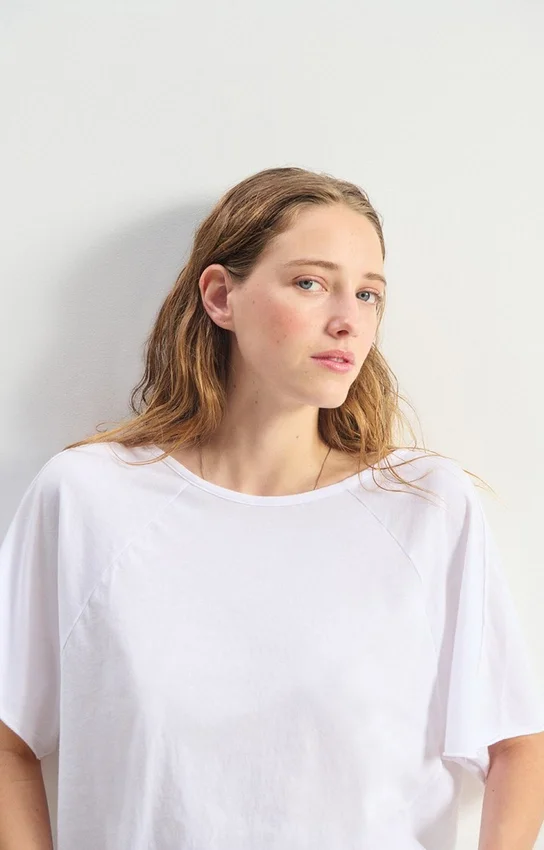 T-shirt femme Apoly Référence : APO02CH26