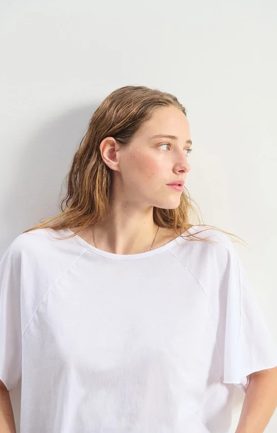 T-shirt femme Apoly Référence : APO02CH26