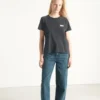 T-shirt femme Ykobow Référence : YKO02CH26