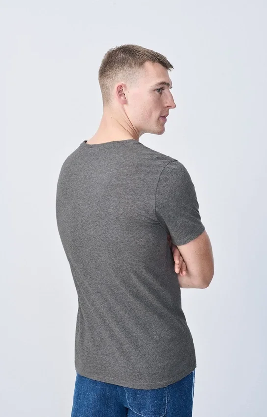 T-shirt homme Decatur Référence : MDEC1CH26
